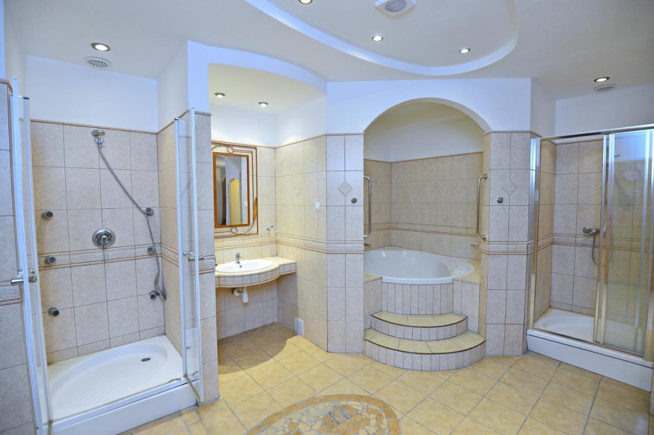 Osrodek Konferencyjno-Wypoczynkowy "Posejdon" W Ustce Hotel Ustka Bagian luar foto