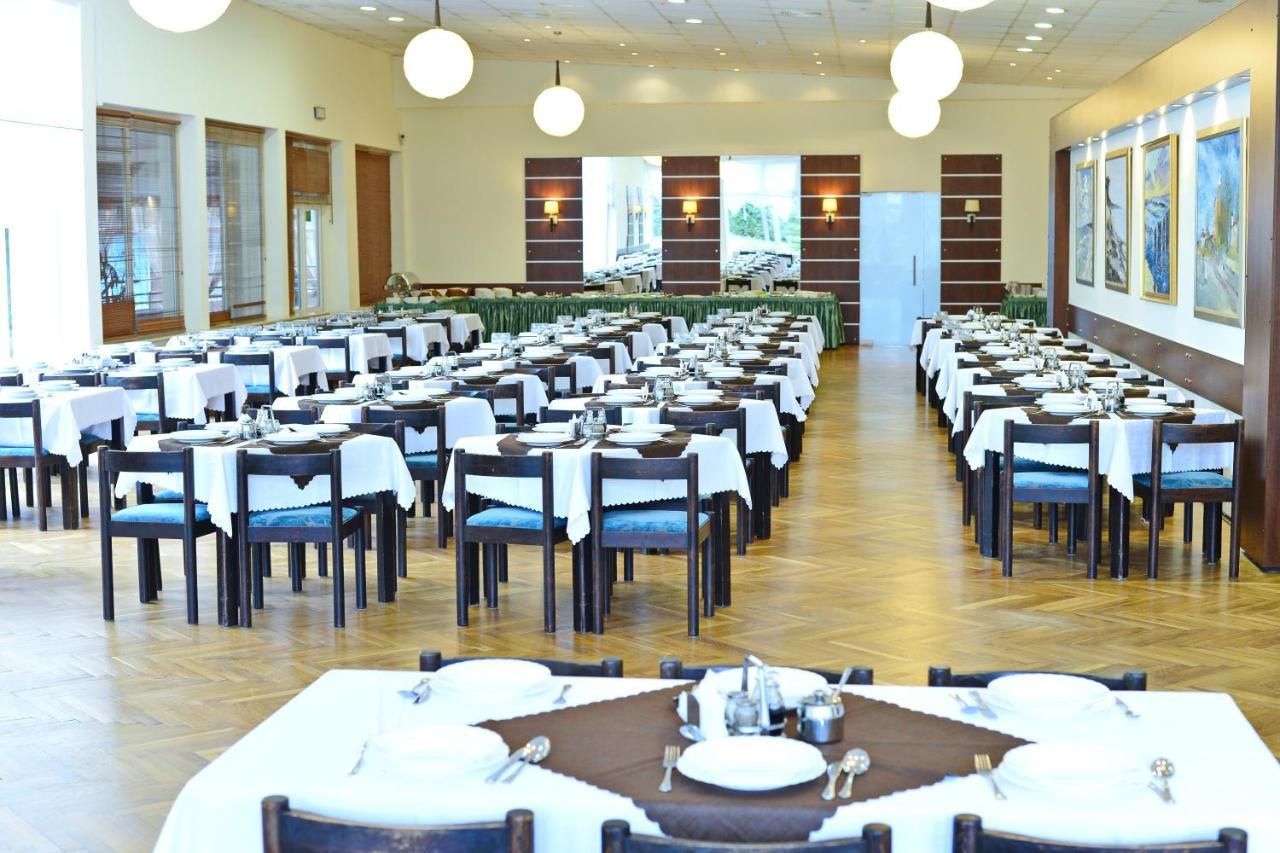 Osrodek Konferencyjno-Wypoczynkowy "Posejdon" W Ustce Hotel Ustka Bagian luar foto