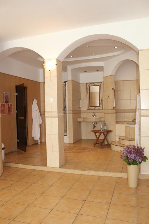 Osrodek Konferencyjno-Wypoczynkowy "Posejdon" W Ustce Hotel Ustka Bagian luar foto